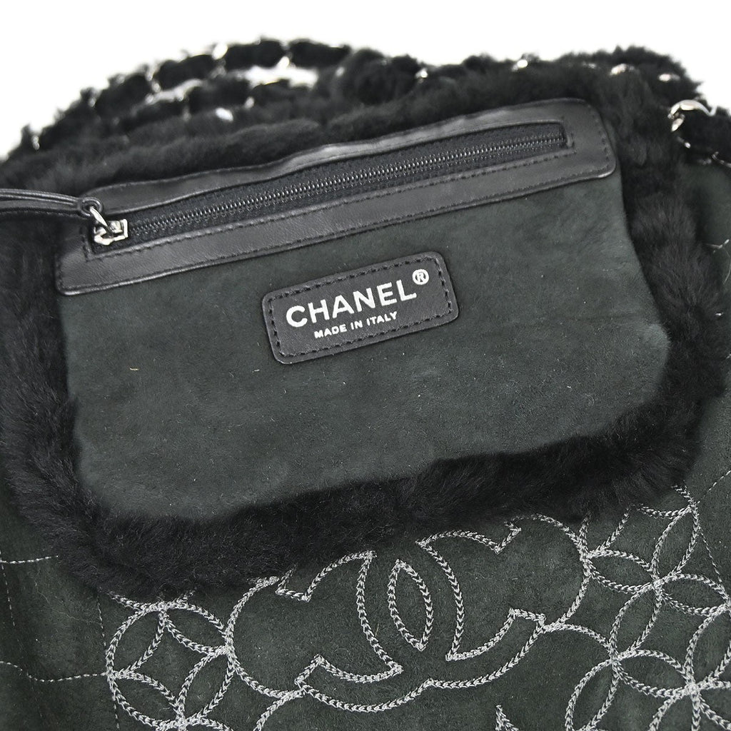 Chanel Vintage Embroidered Cc Chain Tote Quilted Suede And Shearling Black Suede Tote Bag Bag