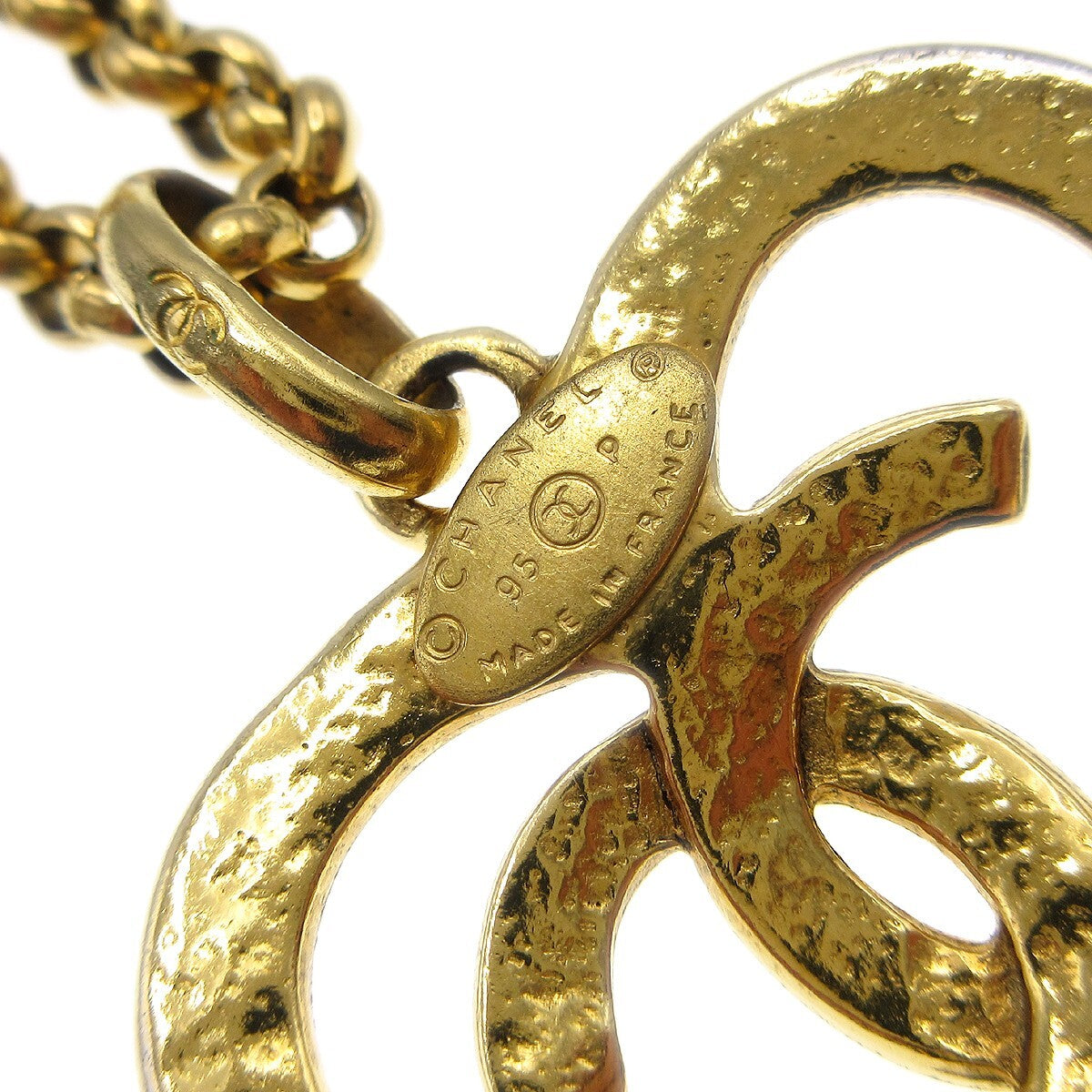 Chanel Cc Heart Pendant Necklace Metal Gold Gold_Plated Necklace Jewelry