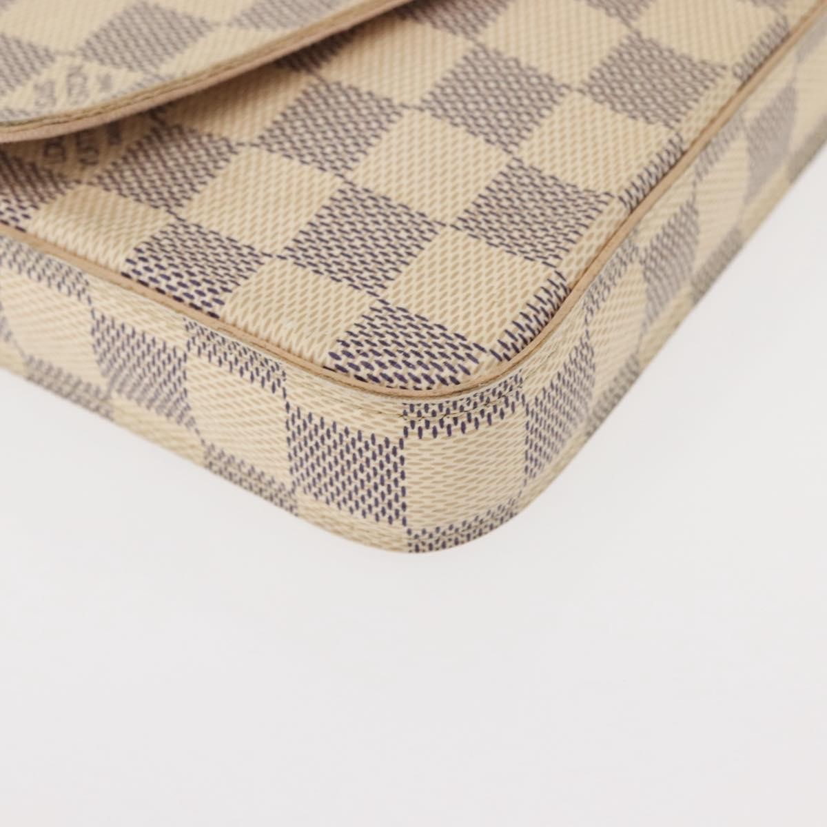 Louis Vuitton Felicie Pochette Damier White Canvas Clutche & Pouche Bag