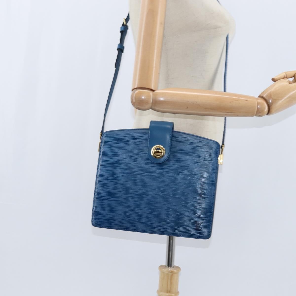 Louis Vuitton Capucines Shoulder Bag Epi Leather Blue Leather Shoulder Bag