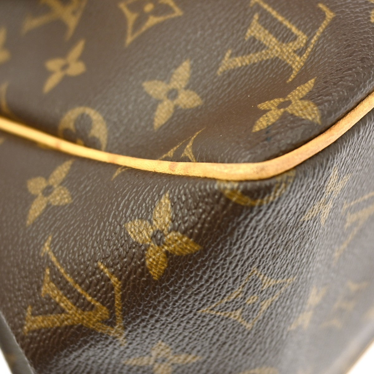 Louis Vuitton Batignolles Handbag Monogram Canvas Brown Canvas Tote Bag