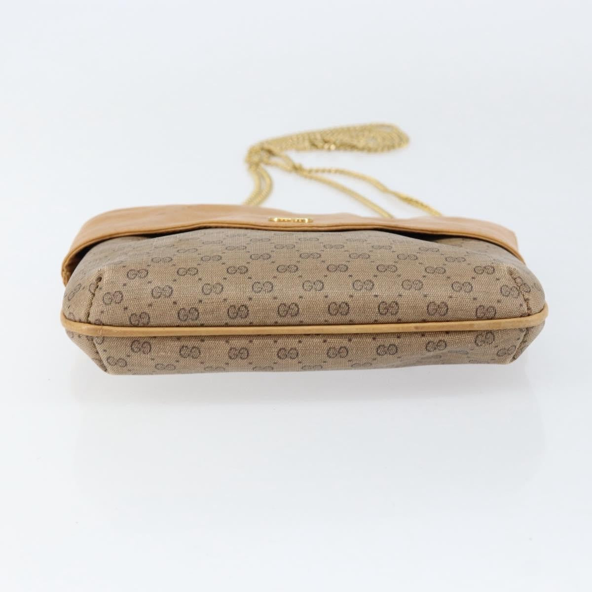 Gucci Micro Gg Supreme Shoulder Bag Gg Canvas Beige Pvc Shoulder Bag Bag (Pre-Owned)