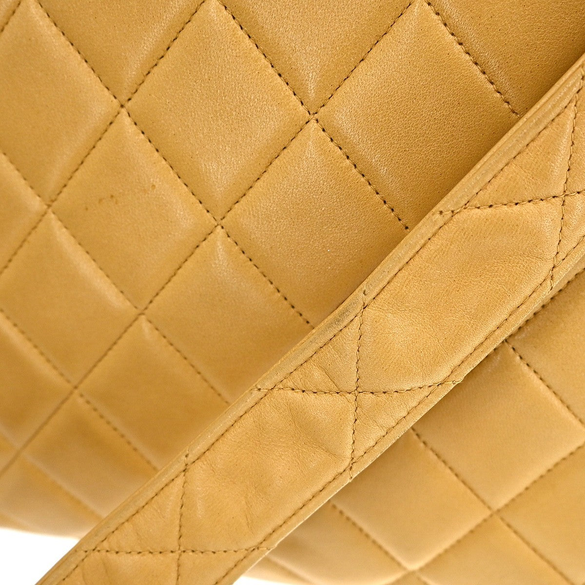 Chanel Vintage Cc Square Flap Shoulder Bag Quilted Lambskin Beige Leather Shoulder Bag Bag