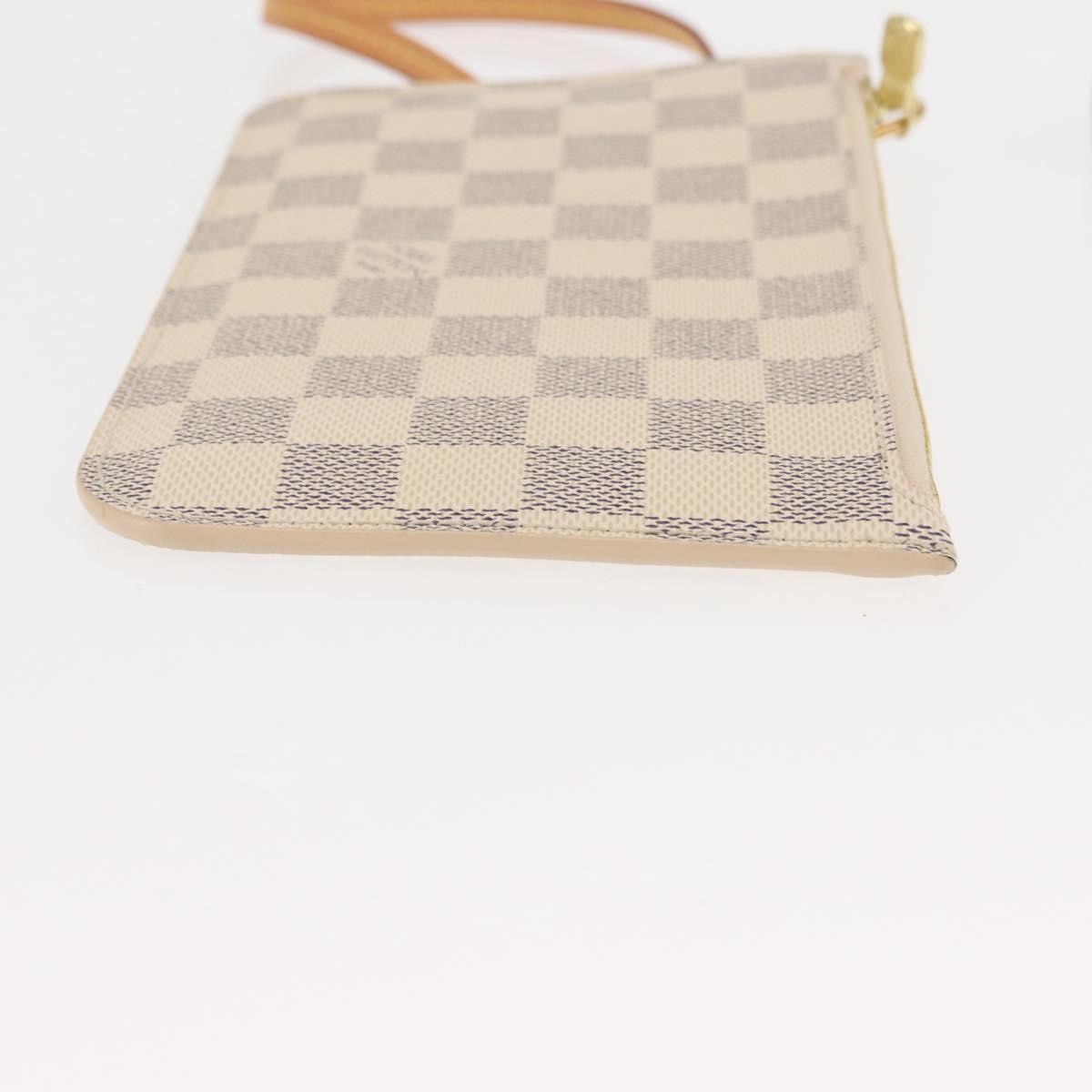 Louis Vuitton Neverfull Pochette Damier White Canvas Clutche & Pouche Bag