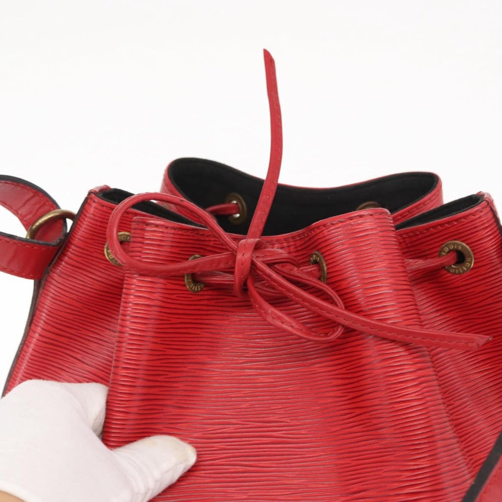 Louis Vuitton Noe Handbag Epi Leather Red Leather Shoulder Bag