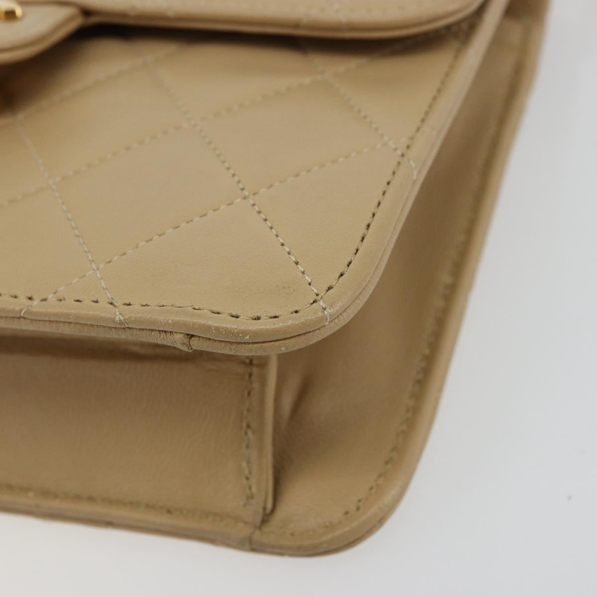 Chanel Vintage Clutch With Chain Quilted Leather Beige Leather Shoulder Bag Bag