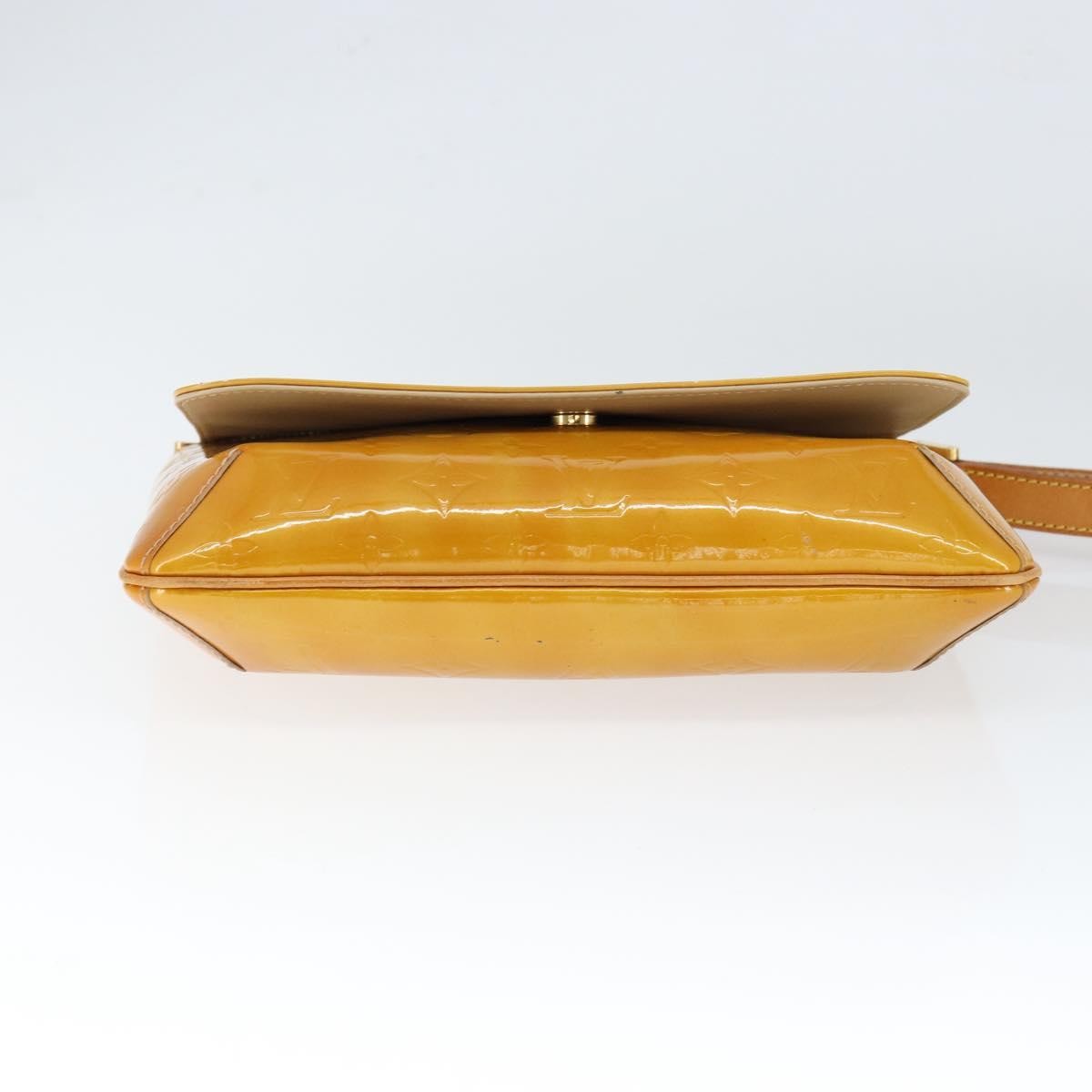 Louis Vuitton Thompson Street Handbag Monogram Vernis Beige Patent_Leather Shoulder Bag