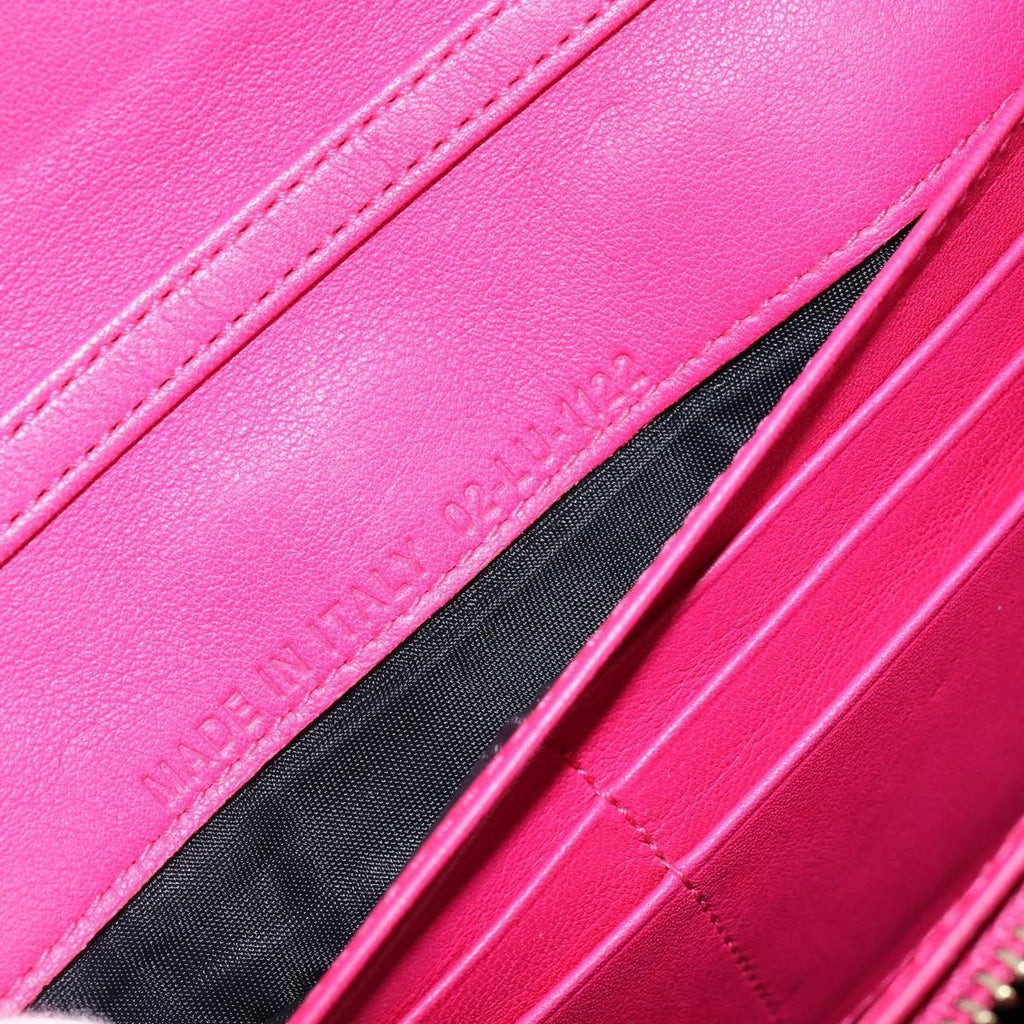 Christian Dior New Lock Pouch Cannage Quilt Patent Pink Patent_Leather Clutche & Pouche Bag (Pre-Owned)