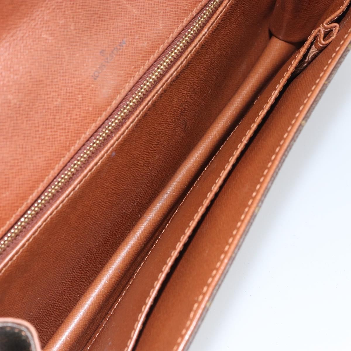 Louis Vuitton Dame Pochette Monogram Canvas Brown Canvas Clutche & Pouche Bag