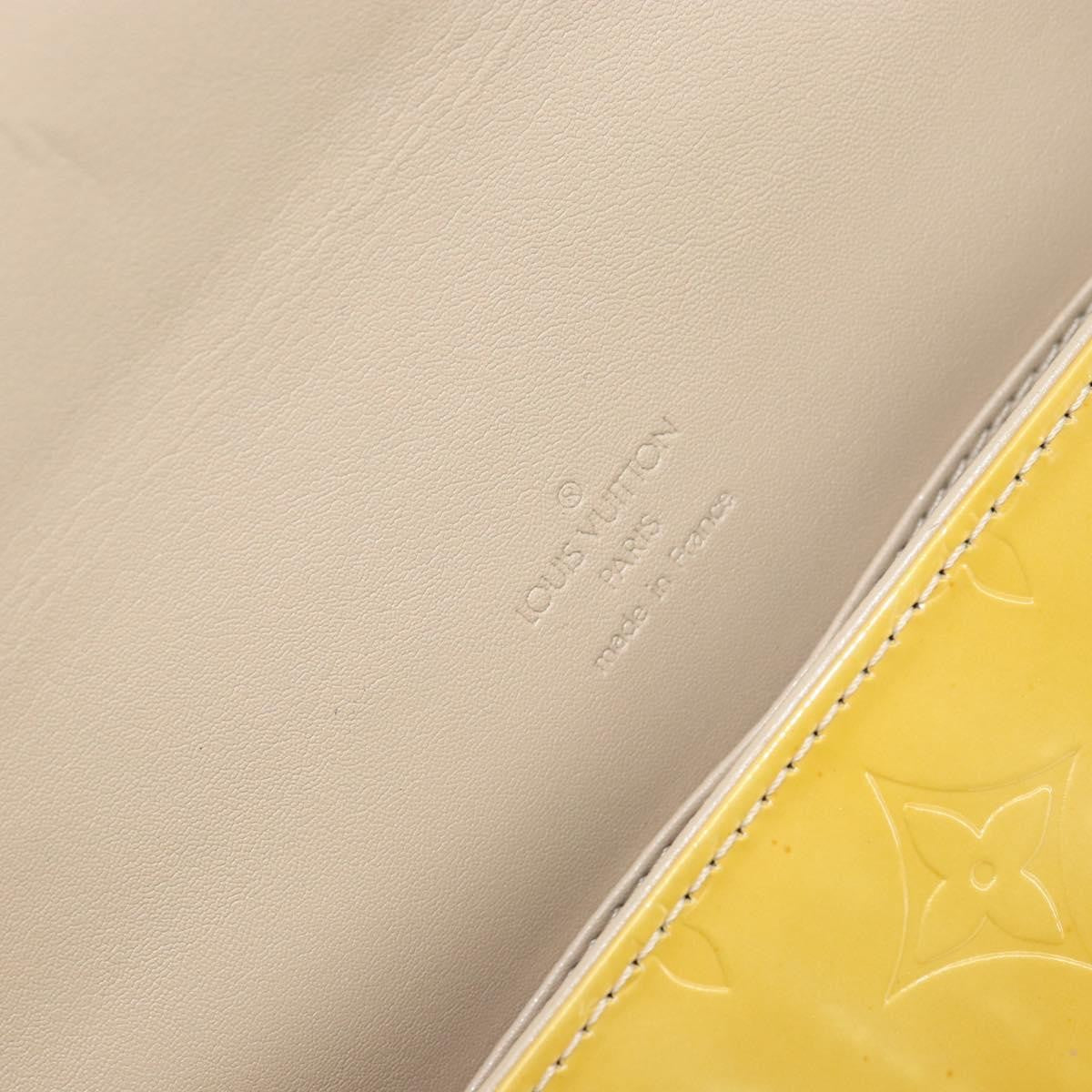 Louis Vuitton Thompson Street Handbag Monogram Vernis Beige Patent_Leather Shoulder Bag