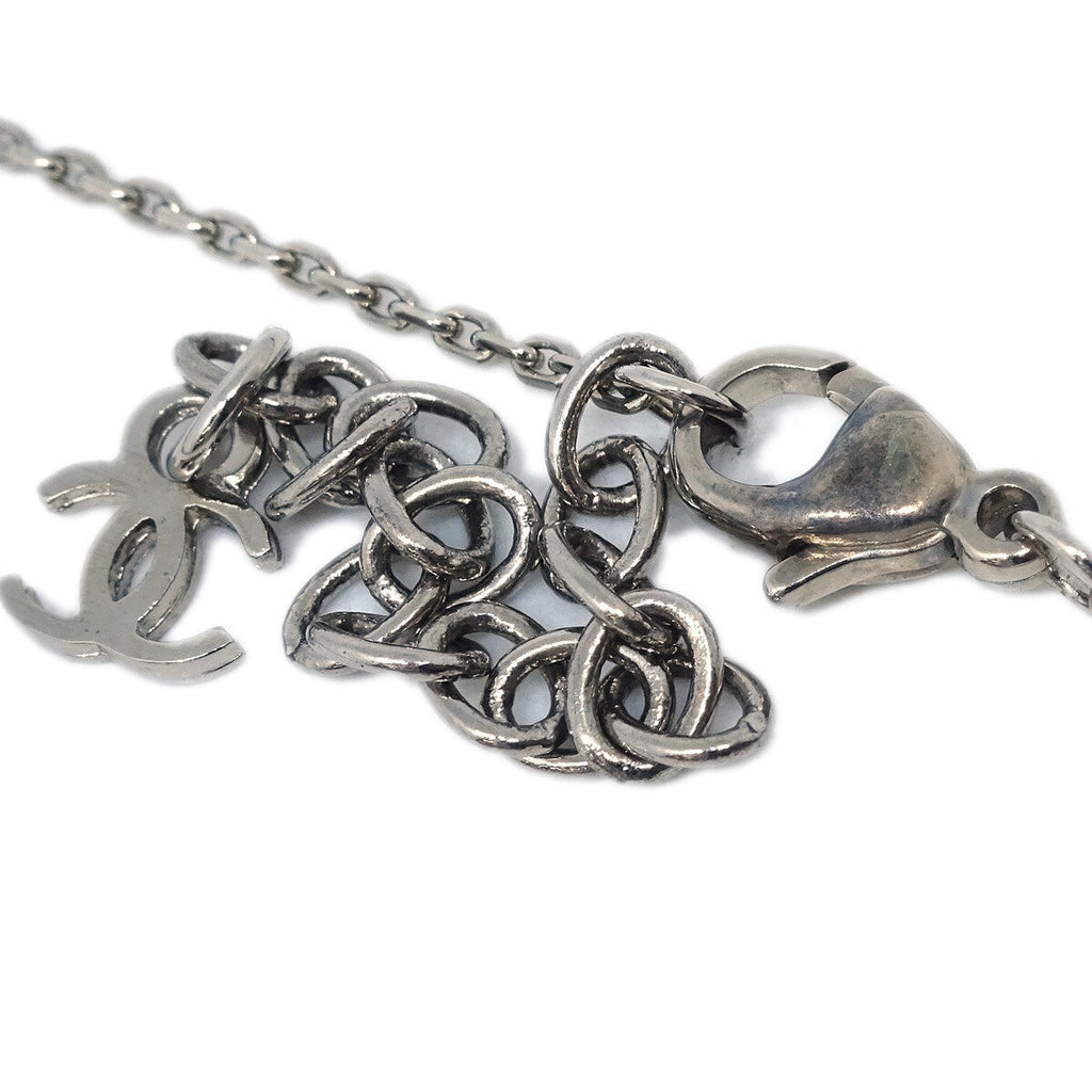 Chanel Cc Heart Pendant Necklace Metal And Enamel Silver Silver_Plated Necklace Jewelry