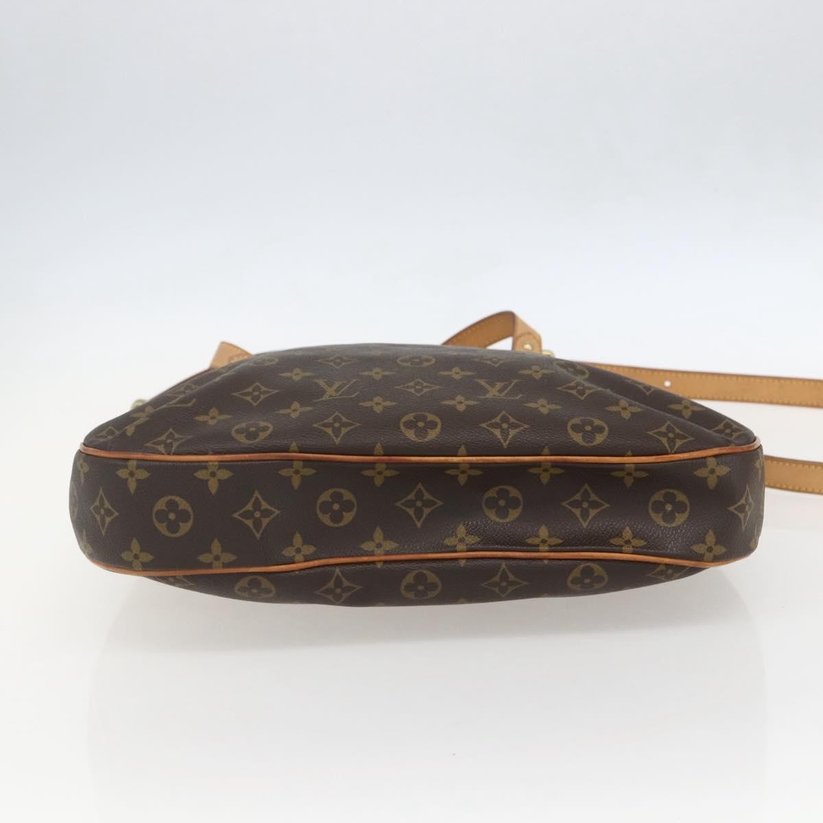 Louis Vuitton Odeon Handbag Monogram Canvas Brown Canvas Shoulder Bag