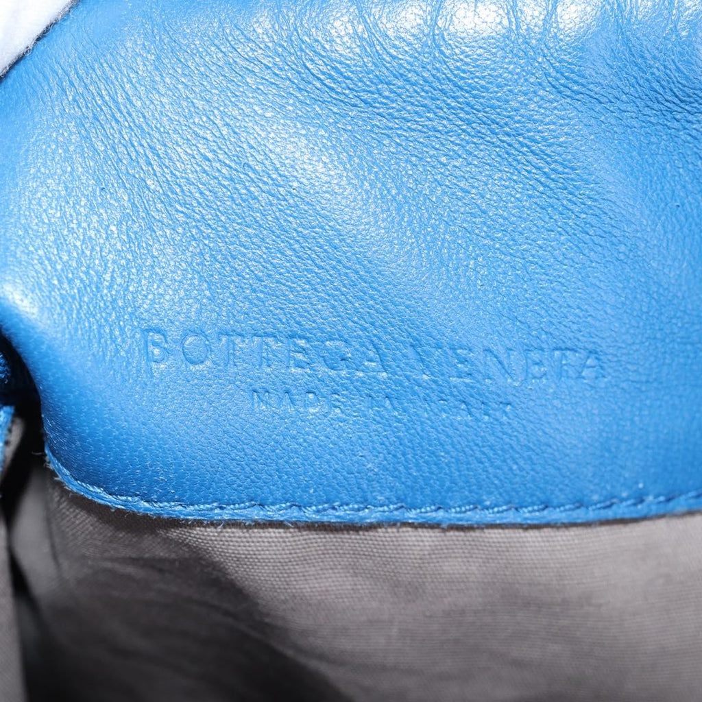 Bottega Veneta Flat Messenger Bag Intrecciato Nappa Blue Leather Shoulder Bag Bag