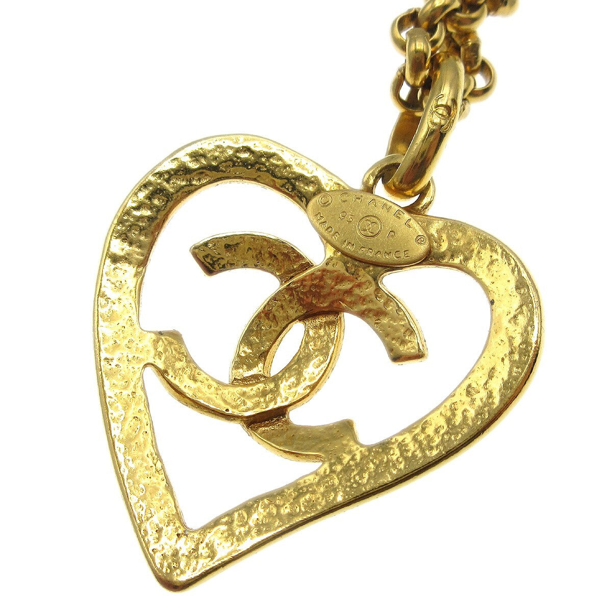 Chanel Cc Heart Pendant Metal Gold Gold_Plated Necklace Jewelry