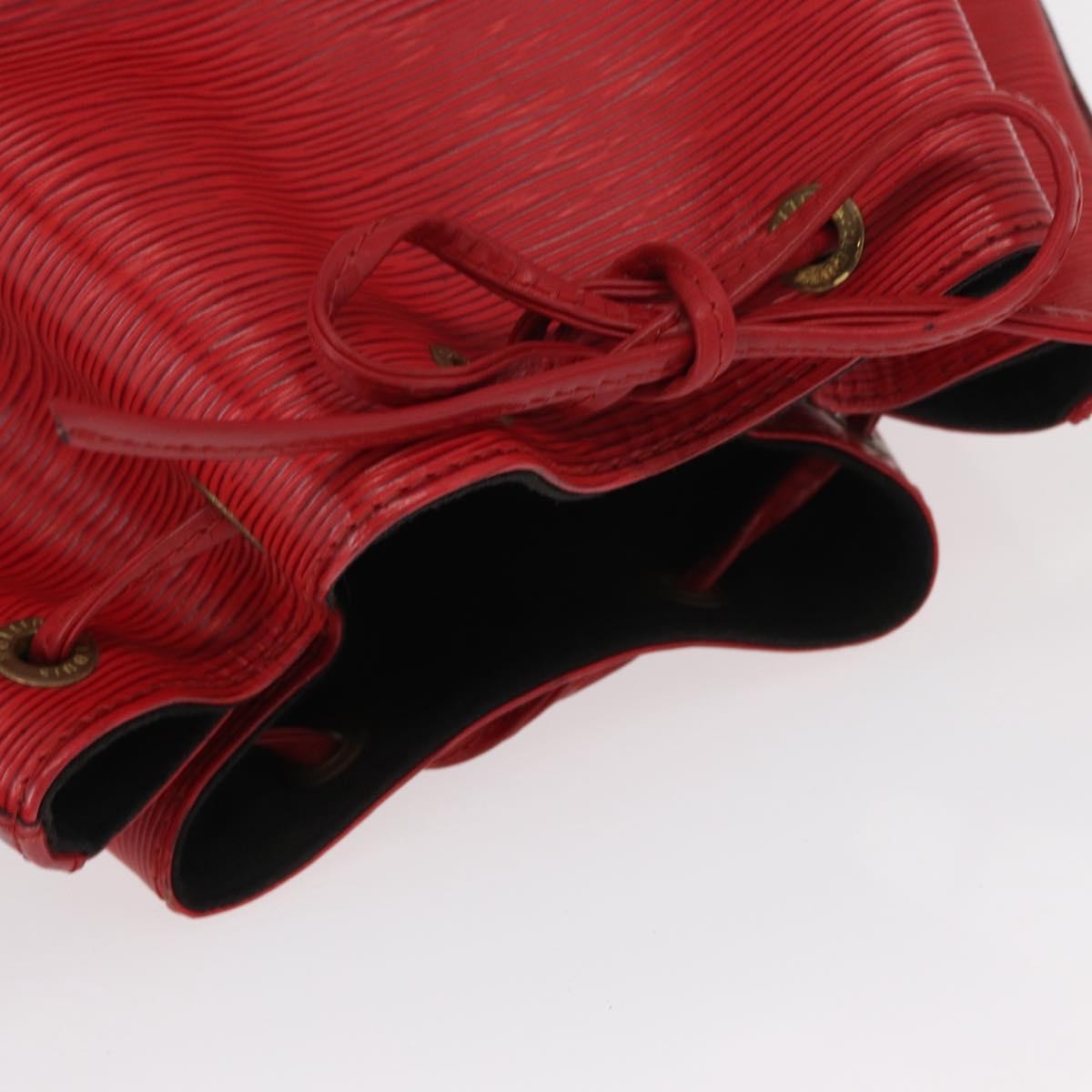 Louis Vuitton Noe Handbag Epi Leather Red Leather Shoulder Bag