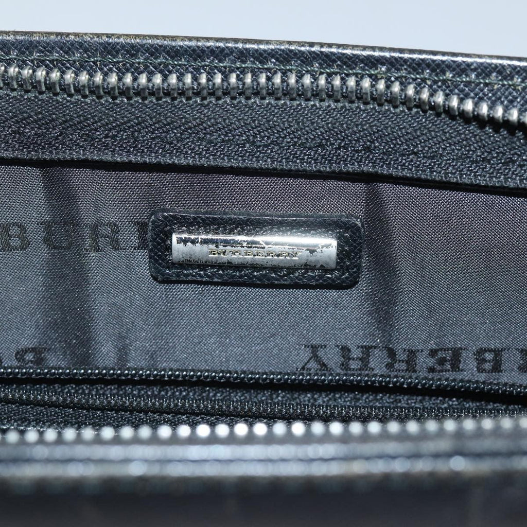 Burberry Vintage Pouch Leather Black Leather Clutche & Pouche Bag