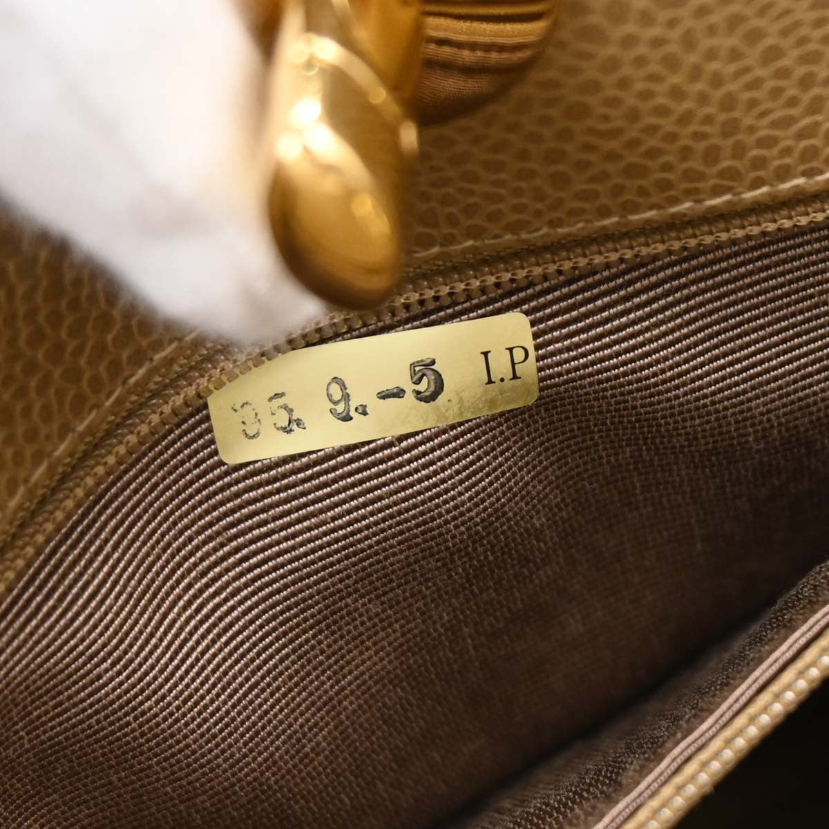 Chanel Vintage Cc Lock Pocket Tote Quilted Caviar Beige Leather Tote Bag Bag