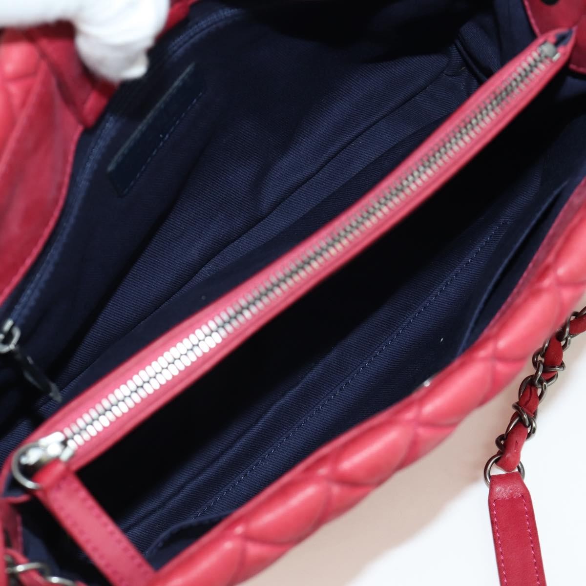 Chanel New Bubble Tote Quilted Calfskin Red Leather Tote Bag Bag