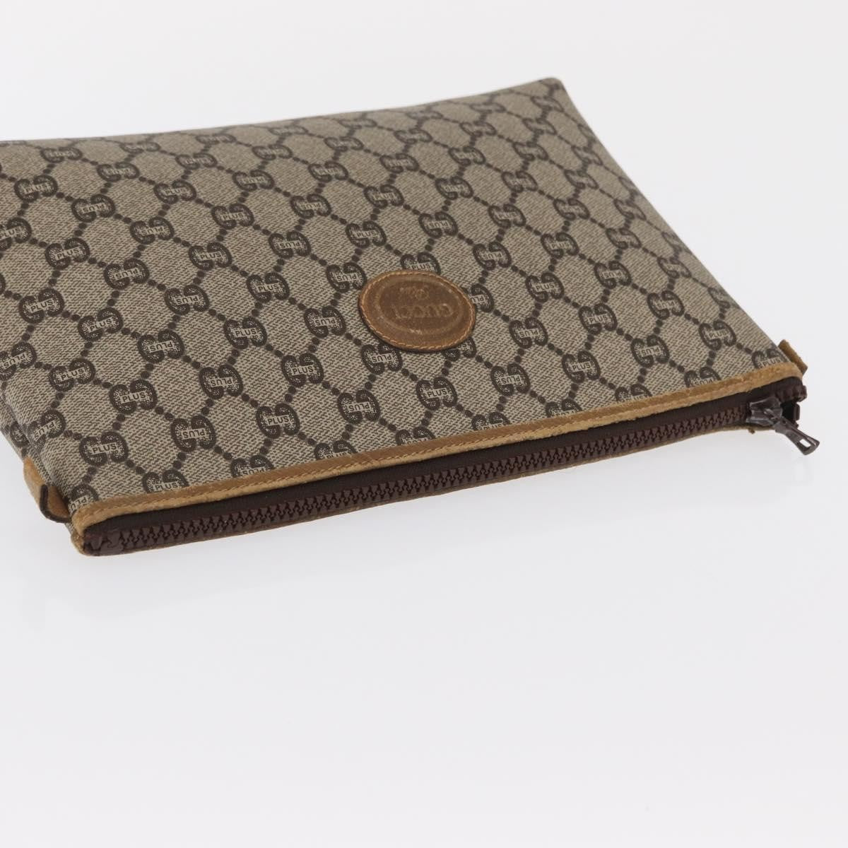 Gucci Gg Plus Supreme Pouch Canvas Beige Canvas Clutche & Pouche Bag (Pre-Owned)