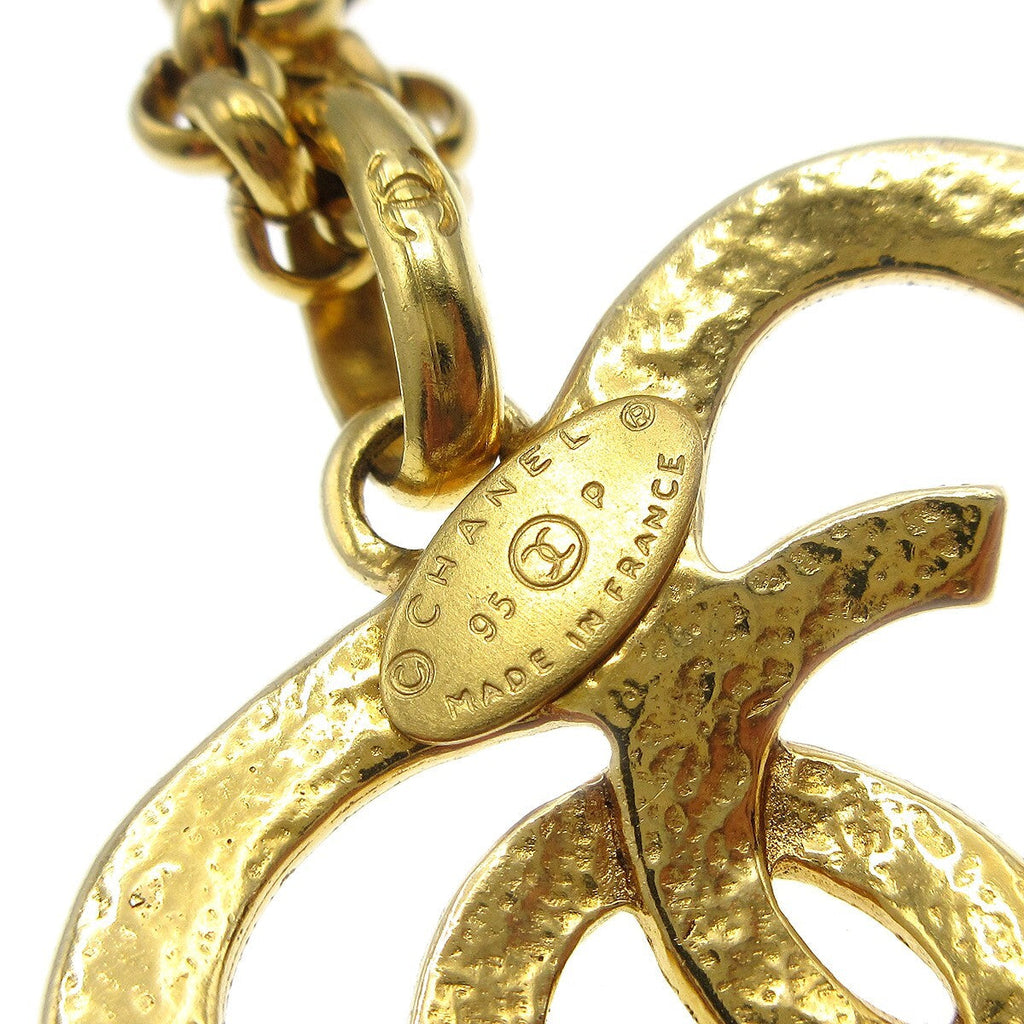 Chanel Cc Heart Pendant Metal Gold Gold_Plated Necklace Jewelry