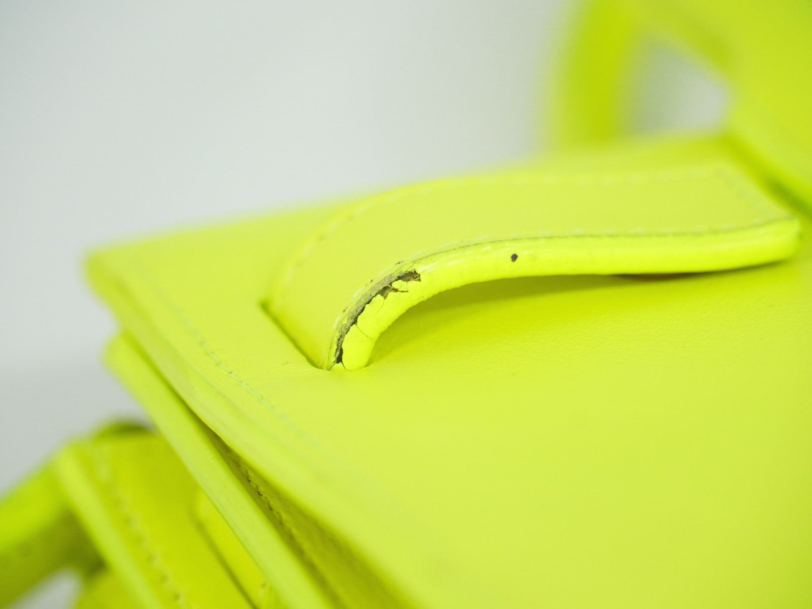 Saint Laurent Sac De Jour Nm Bag Leather Yellow Leather Handbag (Pre-Owned)