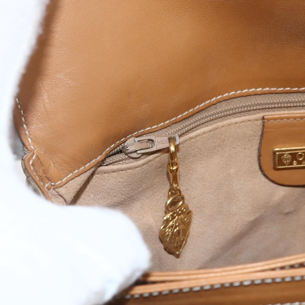Gucci Micro Gg Supreme Shoulder Bag Gg Canvas Beige Canvas Shoulder Bag Bag (Pre-Owned)