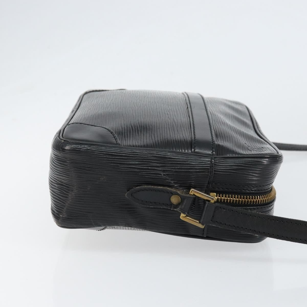 Louis Vuitton Trocadero Handbag Epi Leather Black Leather Shoulder Bag