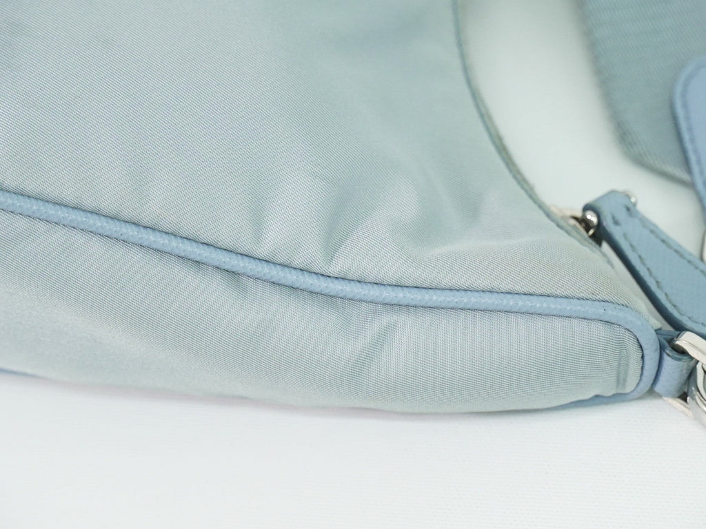 Prada Re-Edition 2005 Shoulder Bag Tessuto Blue Nylon Shoulder Bag Bag