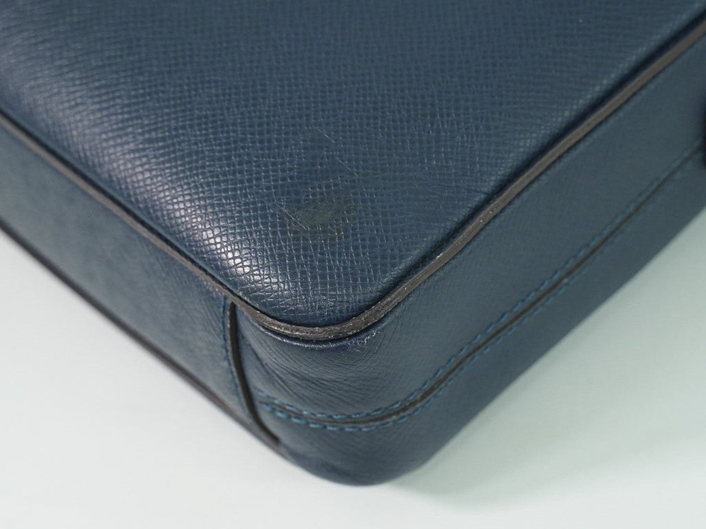 Louis Vuitton Porte-Documents Business Bag Taiga Leather Navy Leather Briefcase Bag