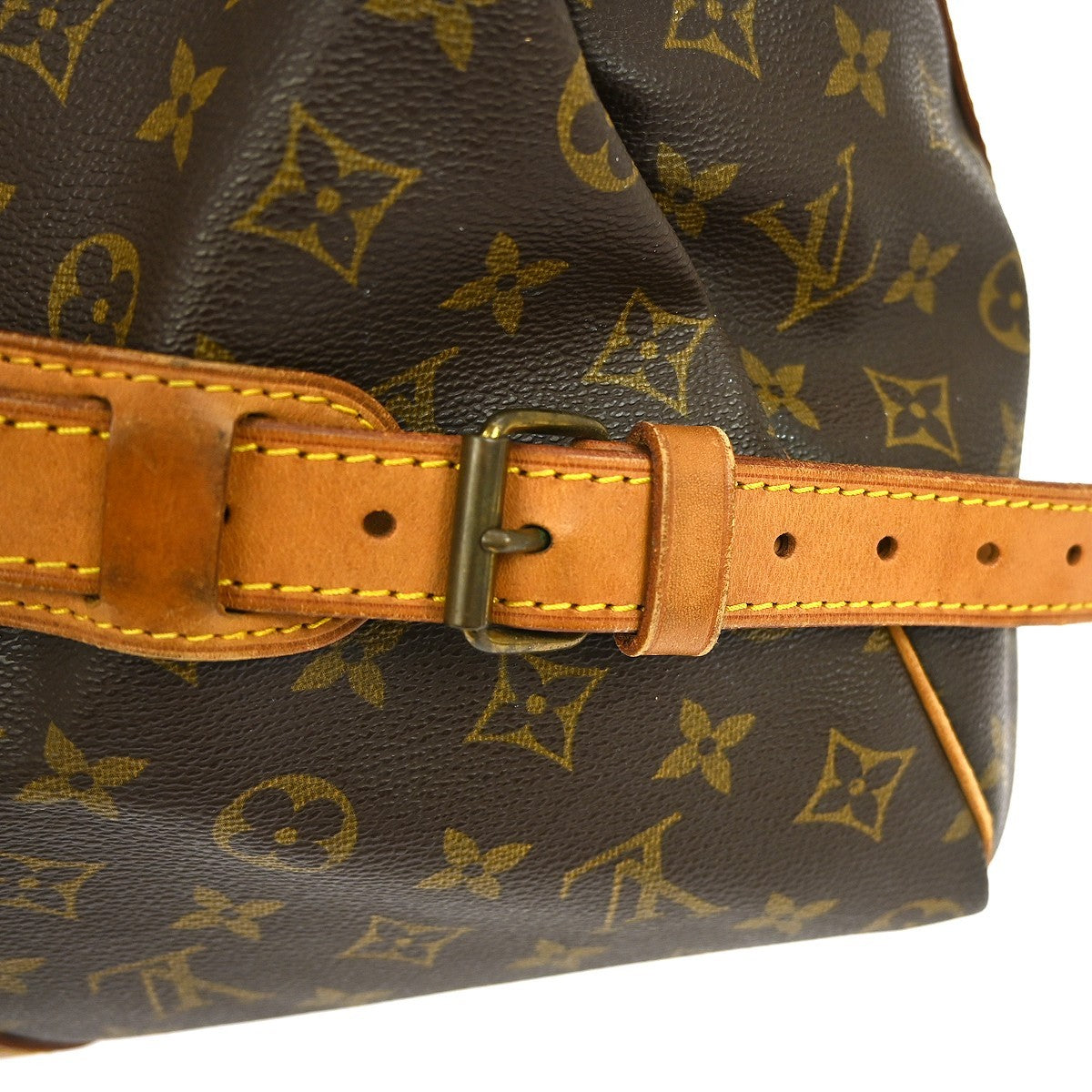 Louis Vuitton Keepall Bandouliere Bag Monogram Canvas Brown Canvas Travel Bag