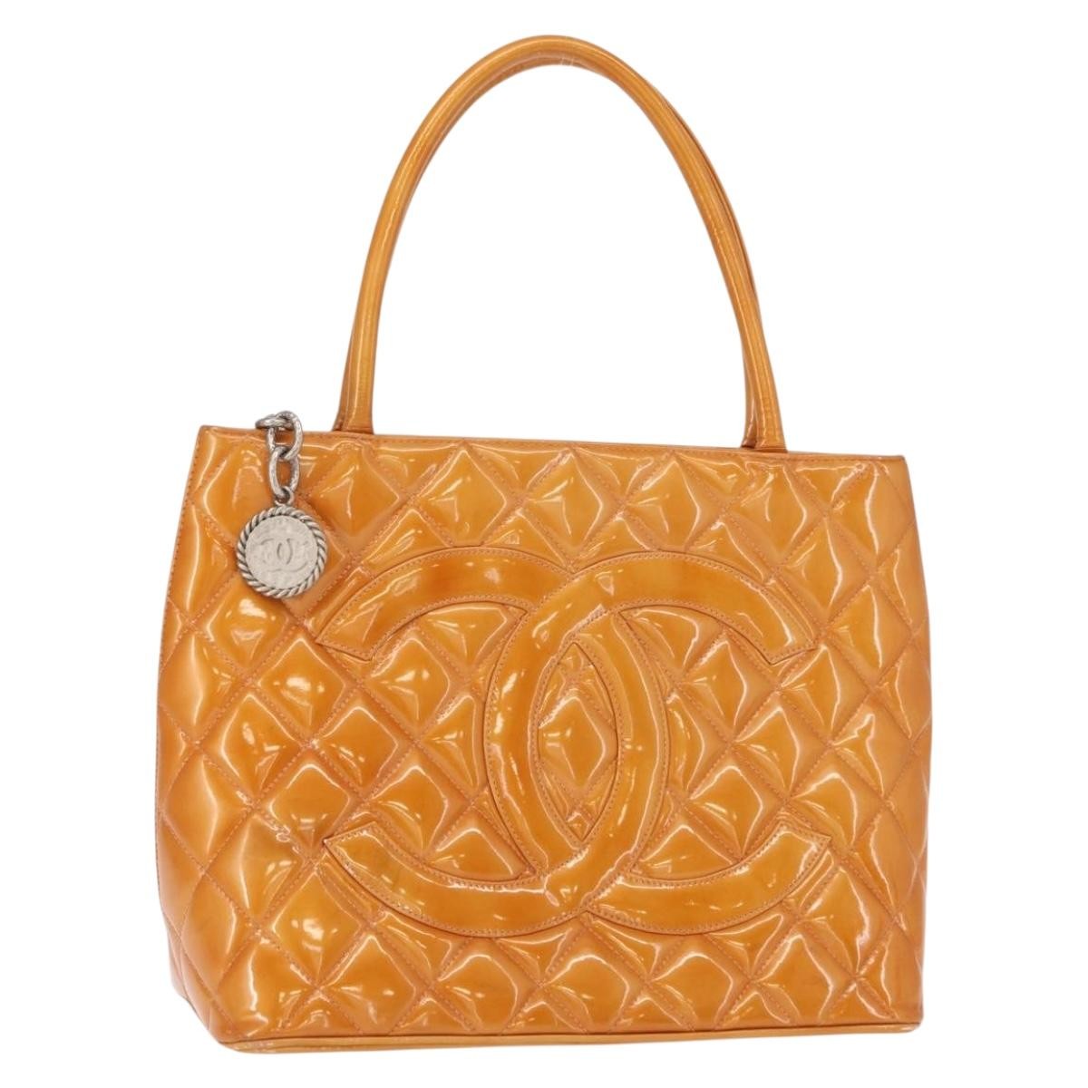 Chanel Medallion Tote Quilted Patent Beige Patent_Leather Tote Bag Bag