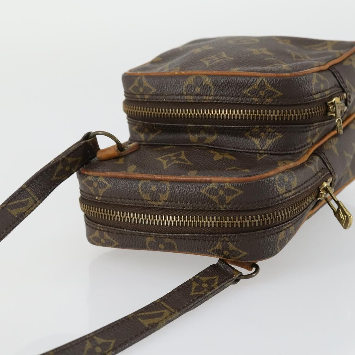 Louis Vuitton Amazone Bag Monogram Canvas Brown Canvas Shoulder Bag
