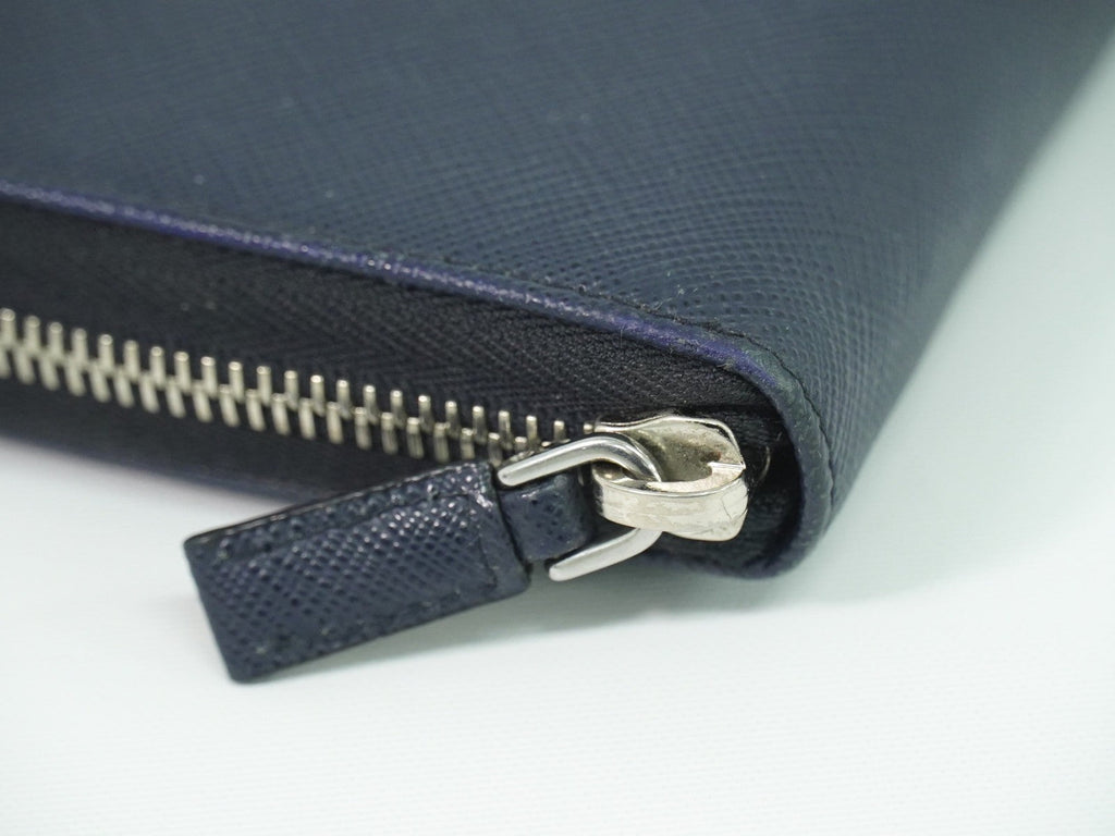 Prada Saffiano Wallet Leather Navy Leather Wallets Accessory