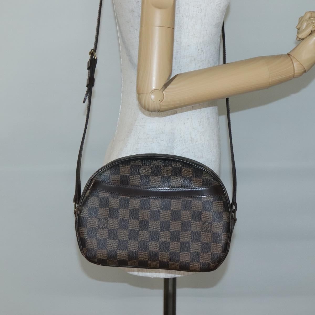 Louis Vuitton Blois Handbag Monogram Canvas Brown Canvas Shoulder Bag