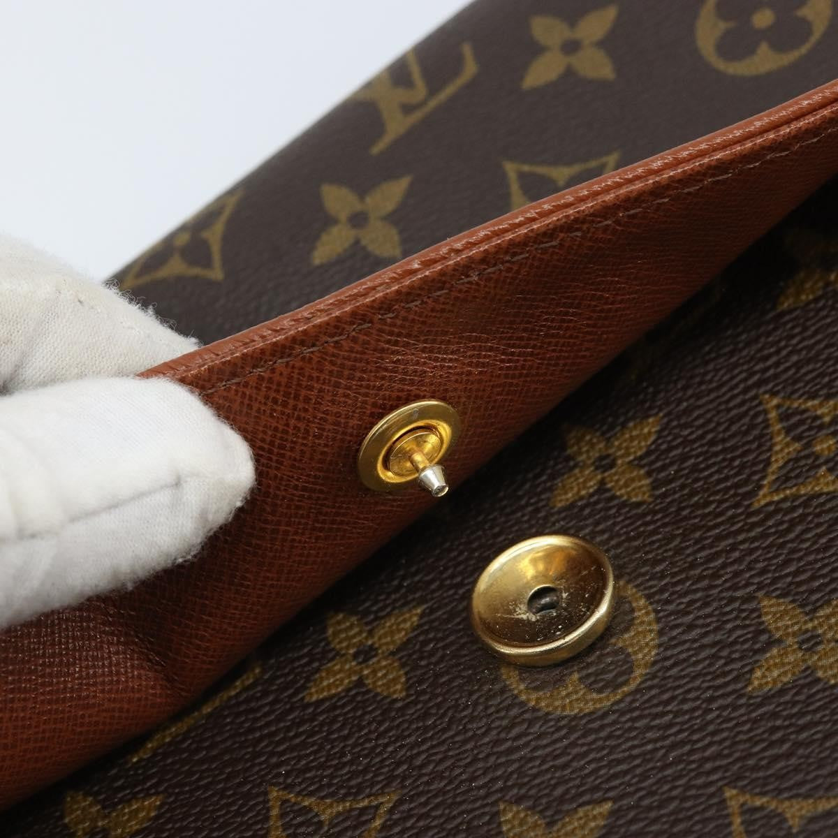 Louis Vuitton Dame Pochette Monogram Canvas Brown Canvas Clutche & Pouche Bag