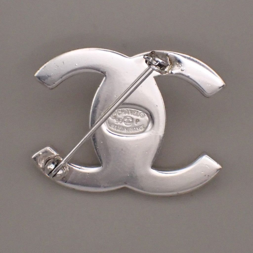 Chanel Vintage Cc Turnlock Brooch Metal Silver Silver_Plated Brooch Jewelry