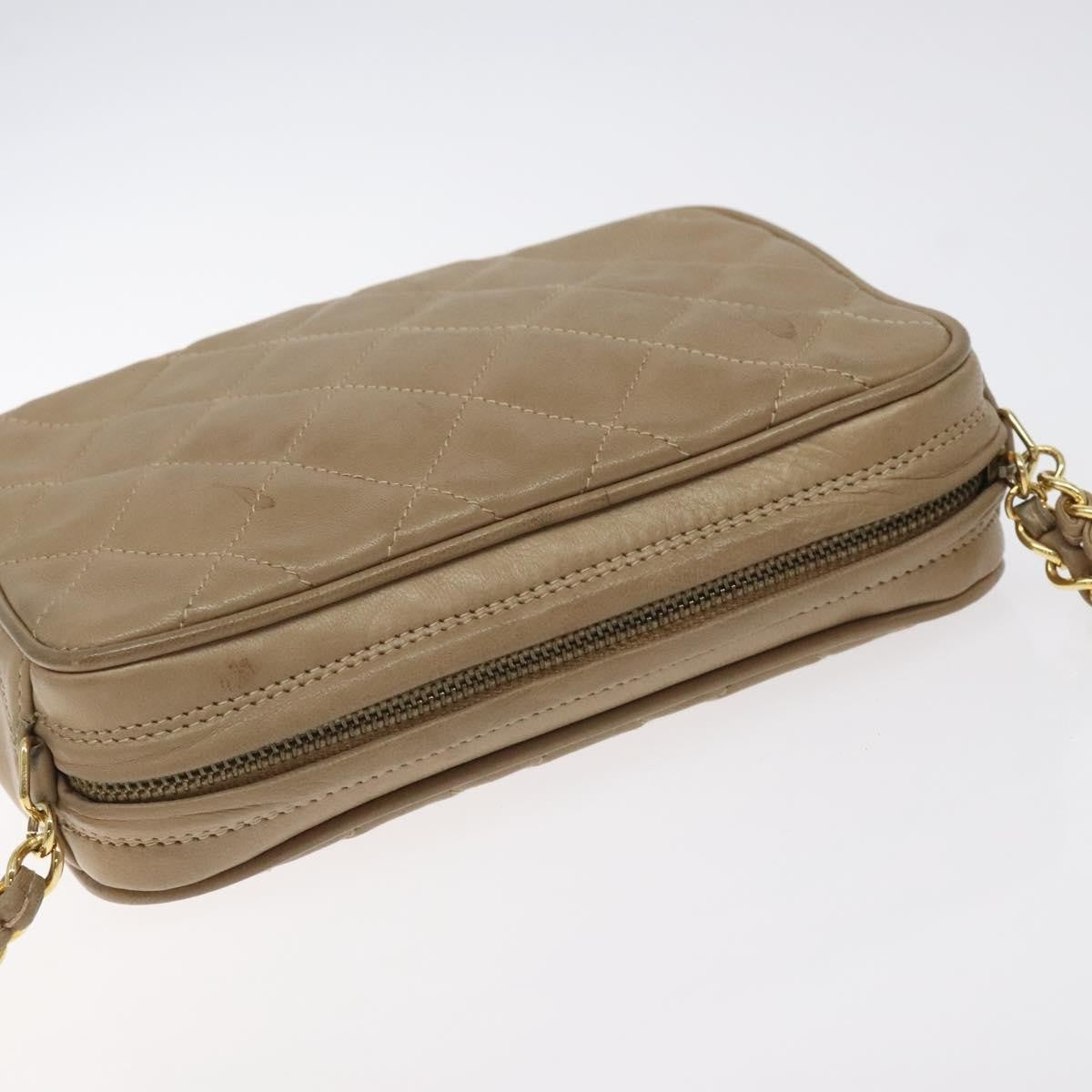 Chanel Vintage Diamond Cc Camera Bag Quilted Leather Beige Leather Shoulder Bag Bag