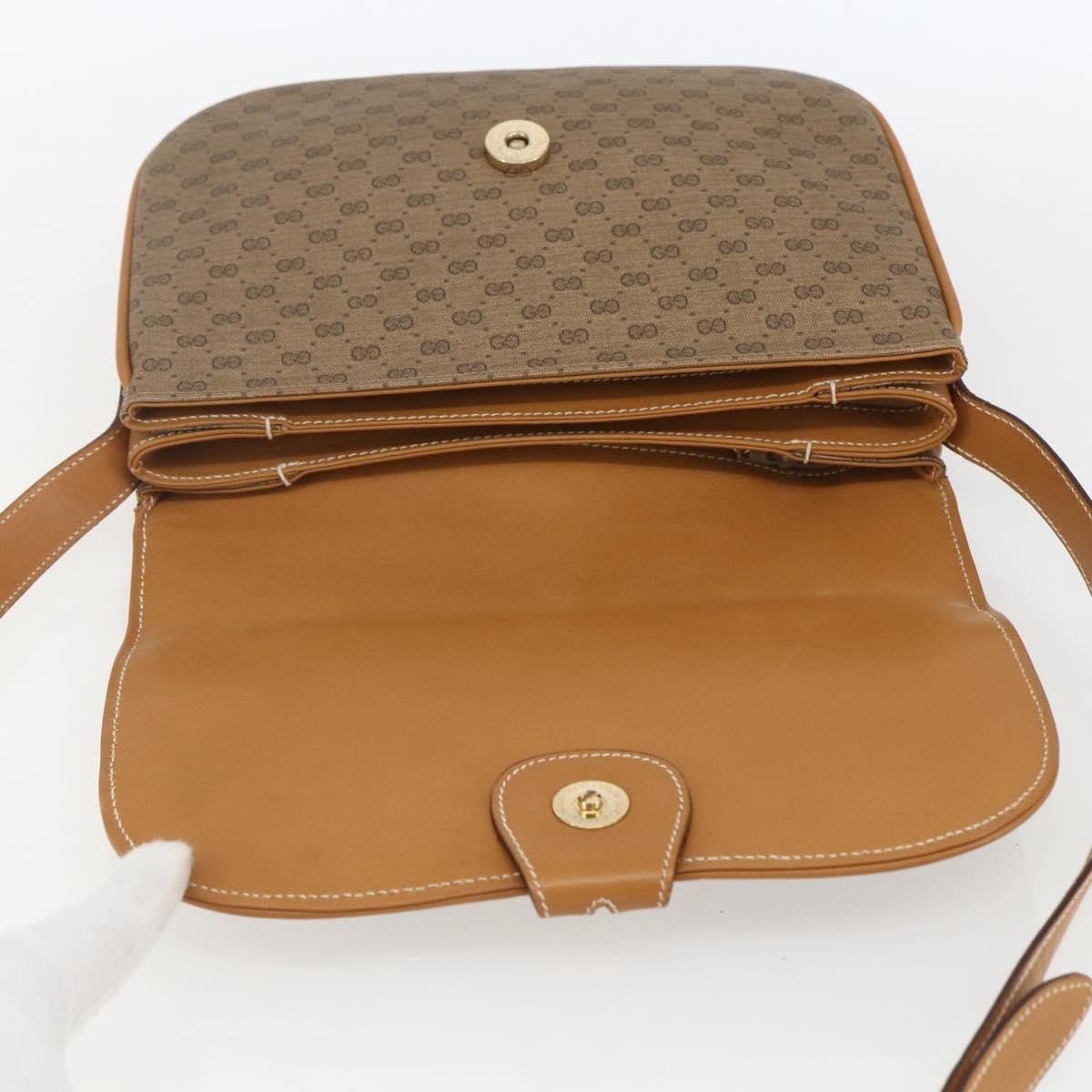 Gucci Micro Gg Supreme Shoulder Bag Gg Canvas Beige Canvas Shoulder Bag Bag (Pre-Owned)