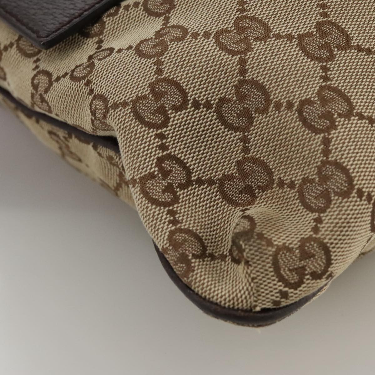 Gucci Double Pocket Web Messenger Gg Canvas Brown Canvas Shoulder Bag Bag (Pre-Owned)