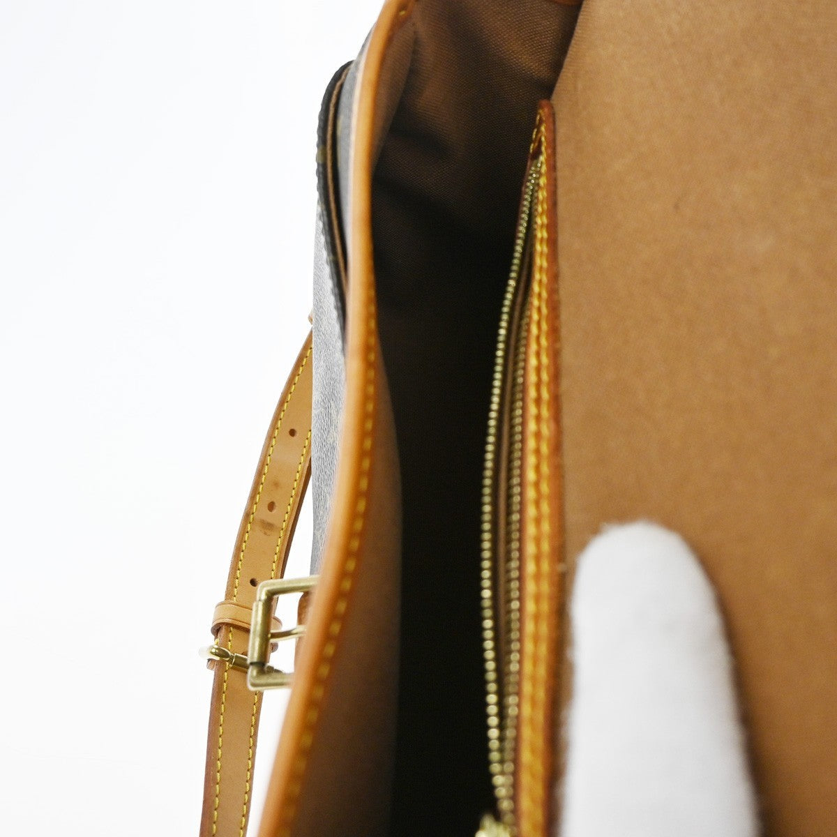 Louis Vuitton Sologne Handbag Monogram Canvas Brown Canvas Shoulder Bag