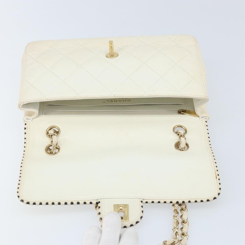 Chanel Vintage Punched Edge Classic Single Flap Bag Quilted Lambskin White Leather Shoulder Bag Bag