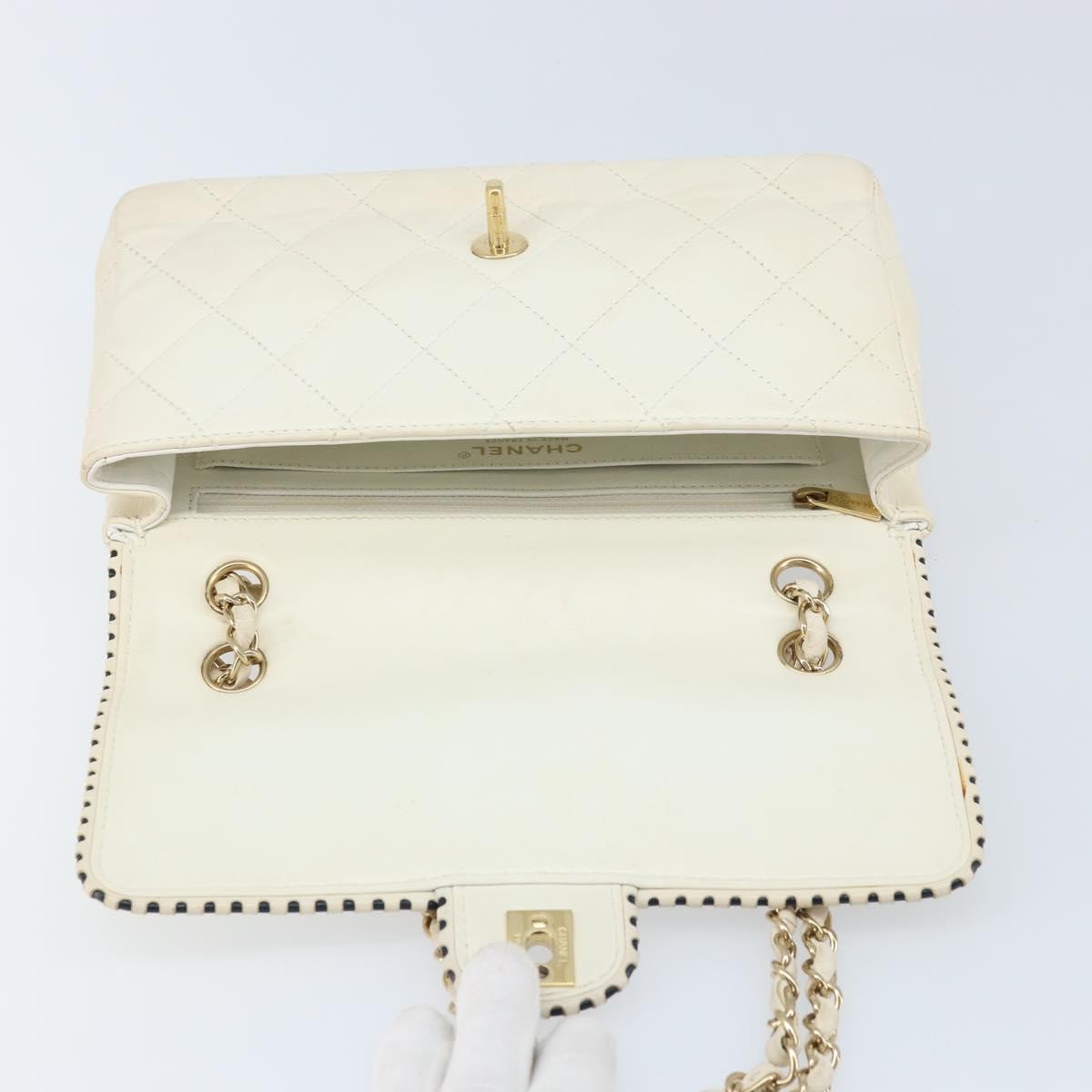 Chanel Vintage Punched Edge Classic Single Flap Bag Quilted Lambskin White Leather Shoulder Bag Bag