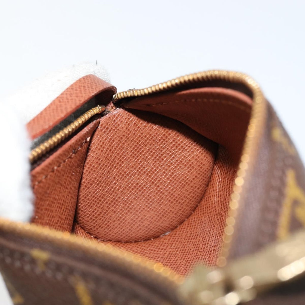 Louis Vuitton Papillon Pochette Monogram Canvas Brown Canvas Clutche & Pouche Bag