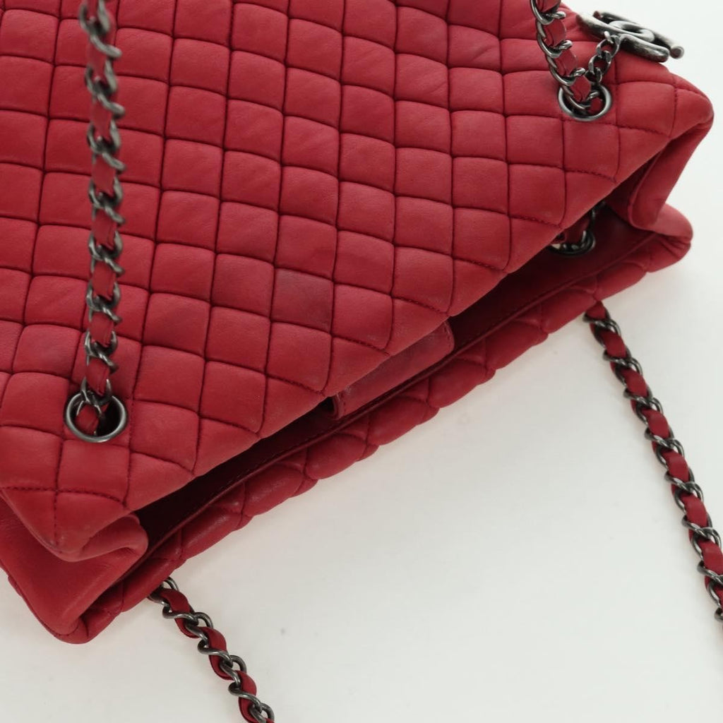 Chanel New Bubble Tote Quilted Calfskin Red Leather Tote Bag Bag