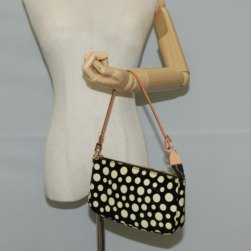 Louis Vuitton Pochette Accessoires Nm Kusama Infinity Dots Monogram Vernis Black Patent_Leather Clutche & Pouche Bag