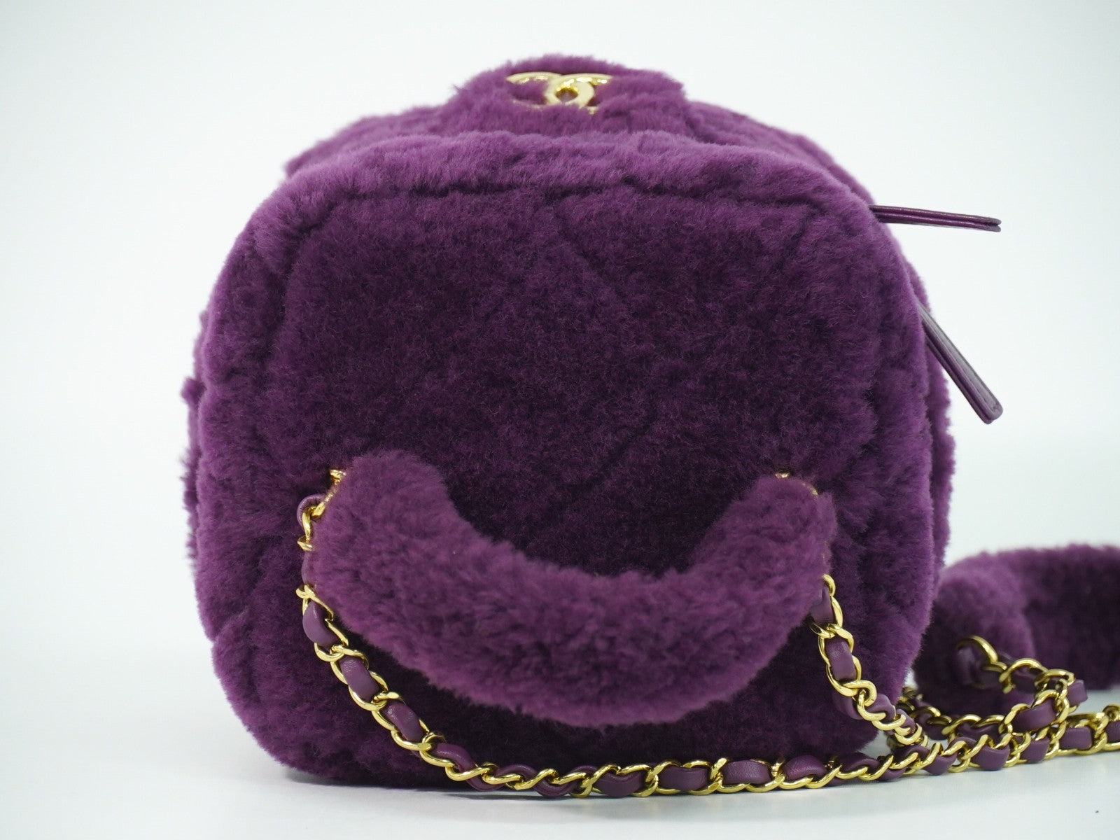 Chanel Coconing Top Handle Vanity Case With Chain Quilted Shearling Purple Faux_Fur Clutche & Pouche Bag