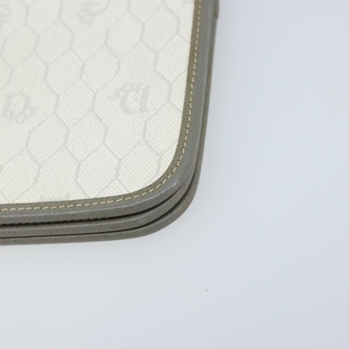Christian Dior Vintage Honeycomb Chain Canvas White Canvas Shoulder Bag Bag (Pre-Owned)