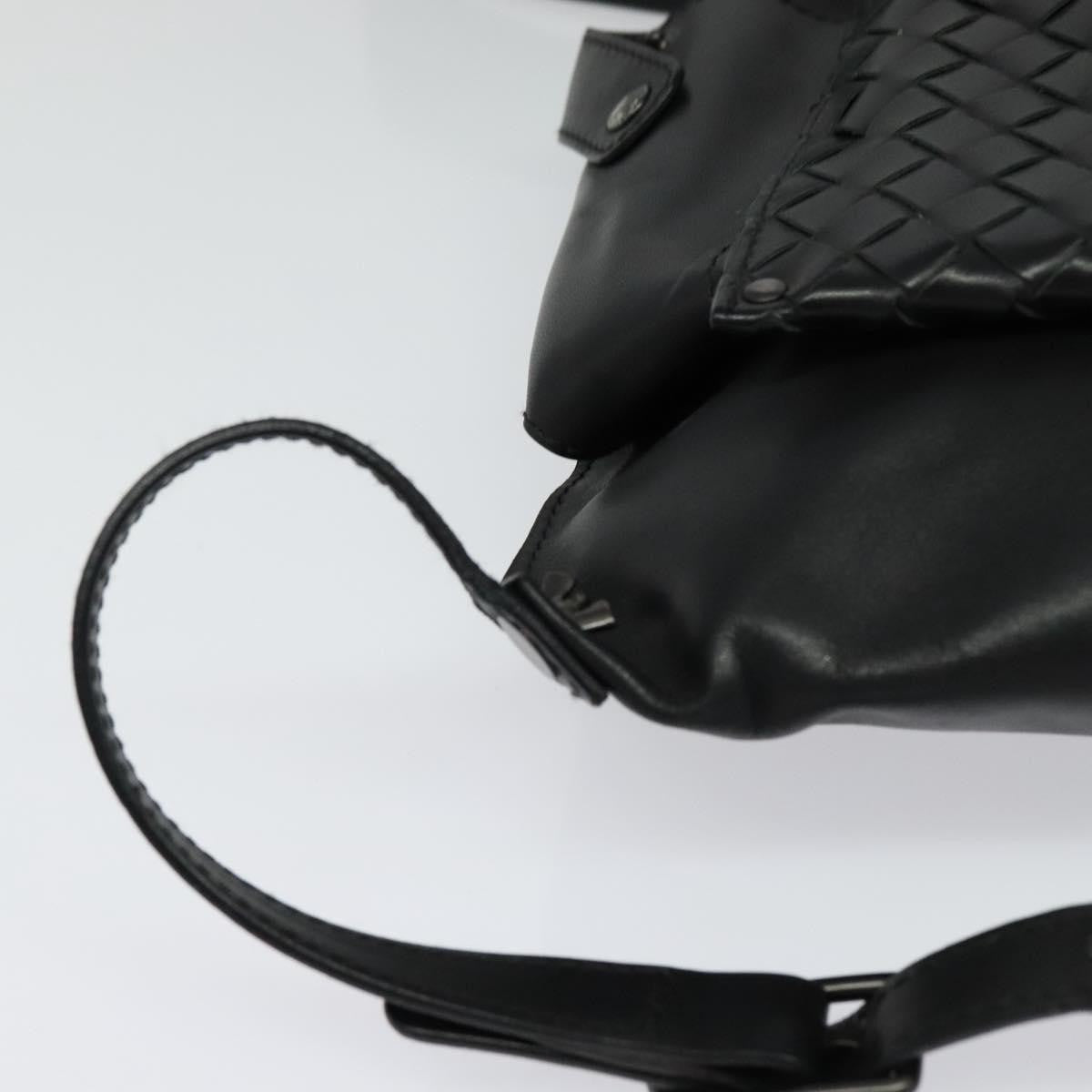 Bottega Veneta Utility Waist Bag Leather With Intrecciato Black Leather Shoulder Bag Bag