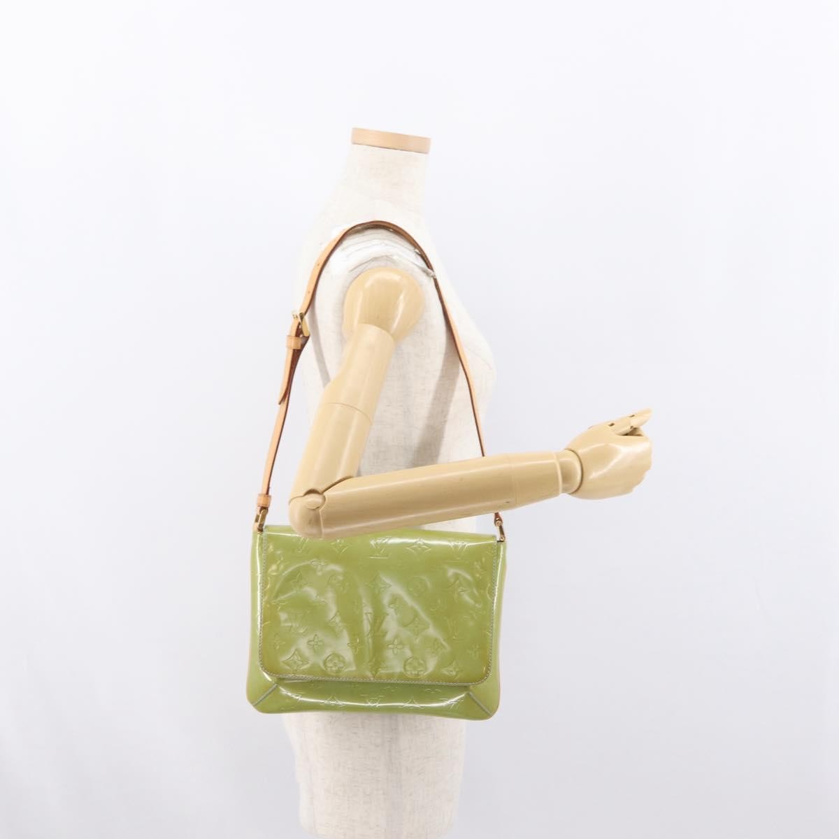 Louis Vuitton Thompson Street Handbag Monogram Vernis Green Patent_Leather Shoulder Bag