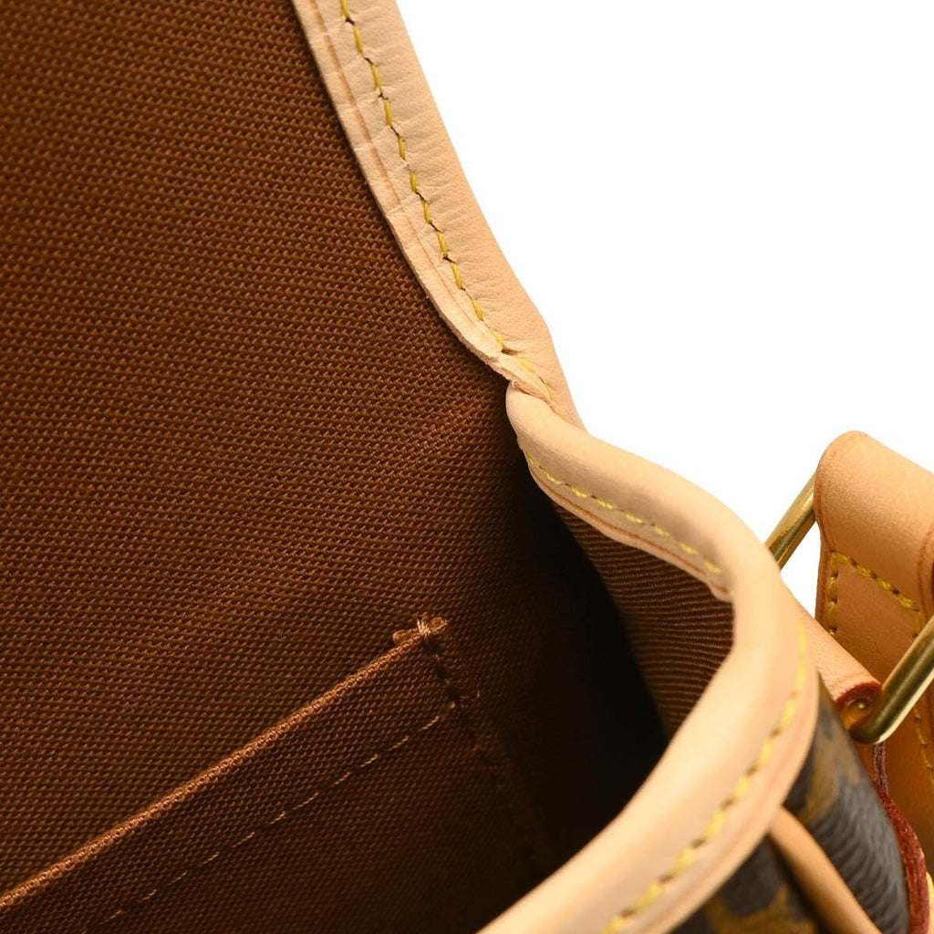Louis Vuitton Sologne Handbag Monogram Canvas Brown Canvas Shoulder Bag